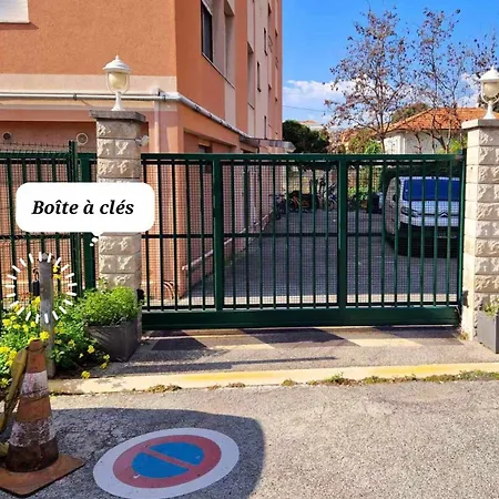 Charmant Studio Proche Bord De Mer *